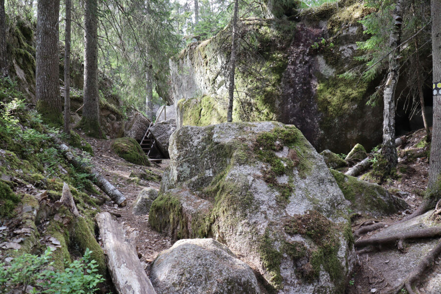 Tiveden - Geröll auf Route 2