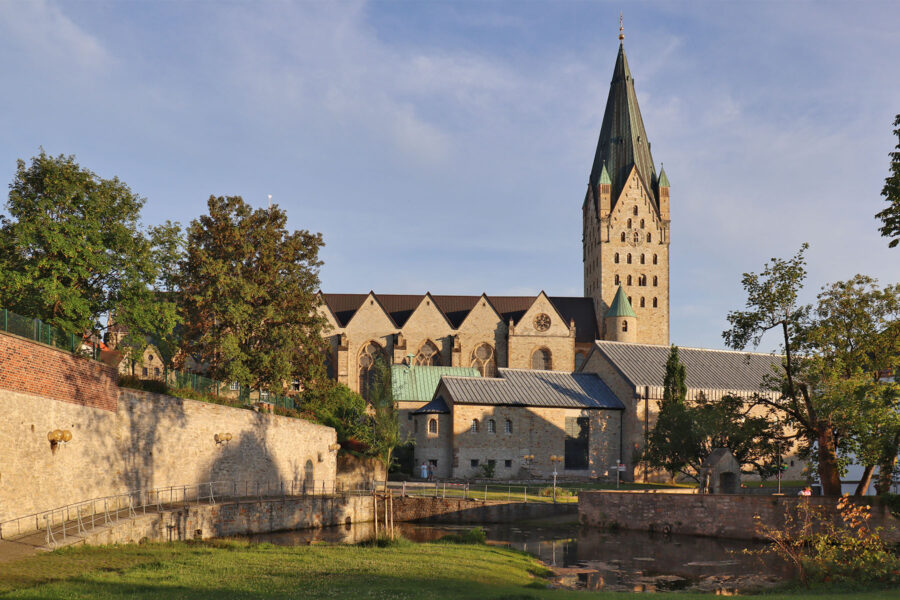Paderborn - Dom, Pfalz und Paderquellen