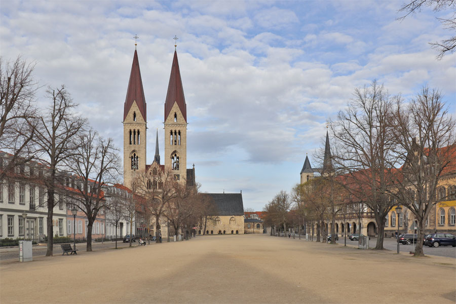 Halberstadt - Domplatz