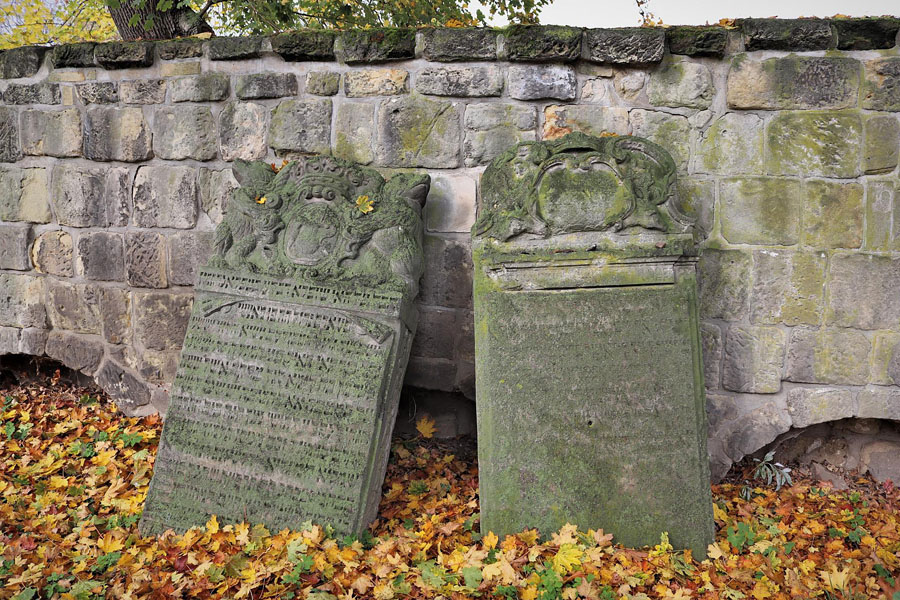 Halberstadt - Grabstein Berend Lehmann