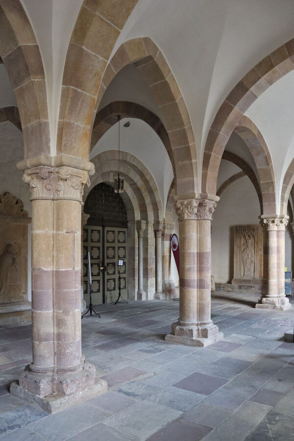Fritzlar - Dom - Vorhalle