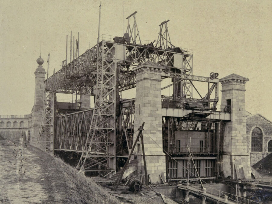 Schiffshebewerk Henrichenburg im Bau